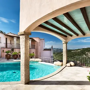 Hotel Arathena, San Pantaleo