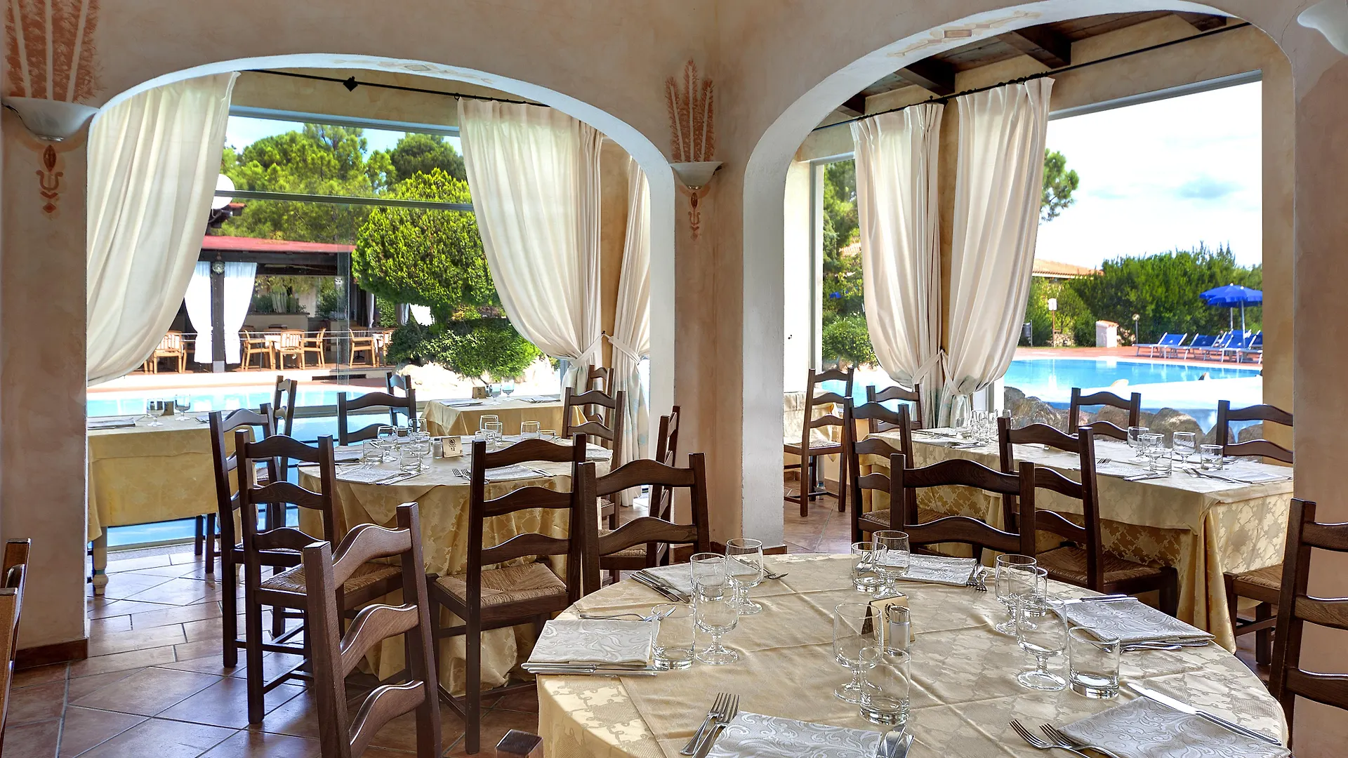 Colonna Hotel Du Golf Portisco